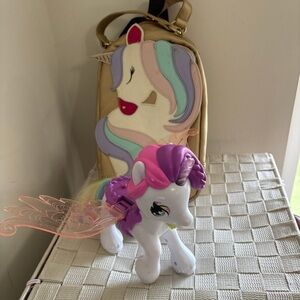 Betsey Johnson Unicorn Backpack Purse Gold Convertible Bag incl Unicorn figure